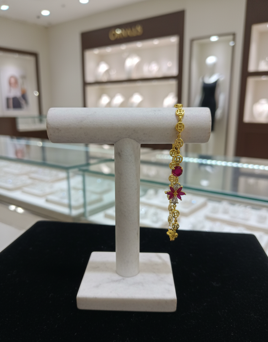 Ruby Daisy Luxe Bracelet