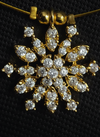 Snowflake Elegance Pendant Necklace